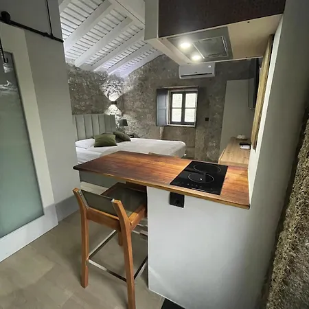 Casa Aurora Perelhal